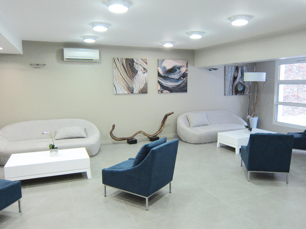 Lagrange Vacances Les Patios Eugenie Biarritz Exterior photo
